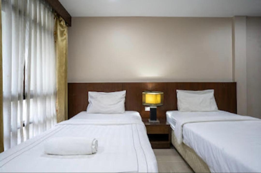 Iraqi Hotel Makkasan Exteriör bild