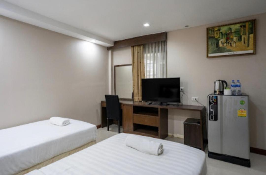 Iraqi Hotel Makkasan Exteriör bild