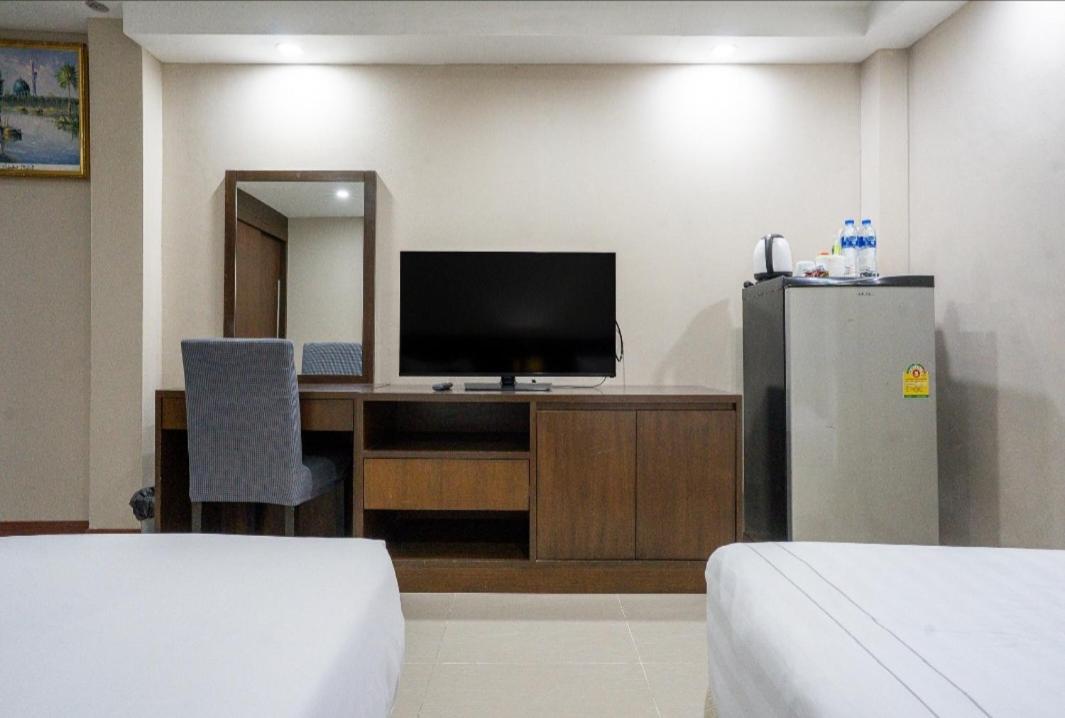 Iraqi Hotel Makkasan Exteriör bild