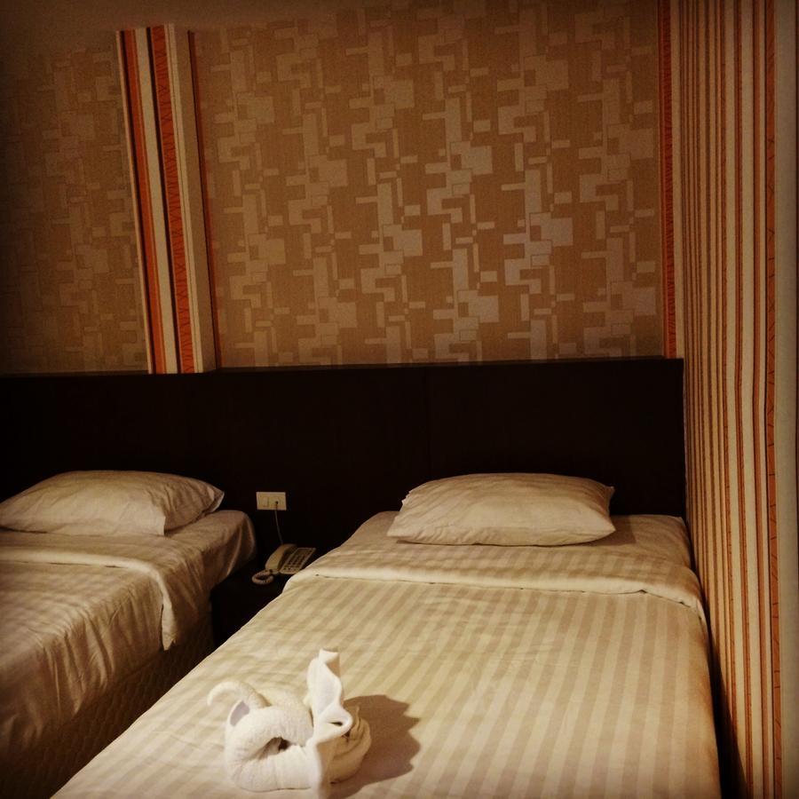 Iraqi Hotel Makkasan Exteriör bild