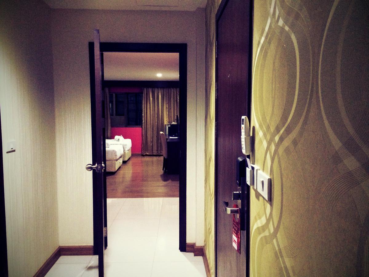 Iraqi Hotel Makkasan Exteriör bild